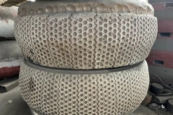 High-Chromium-Cast-Iron-Ceramic-Composite-Roller-Sleeve